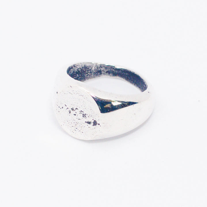 Signet Ring Round Cast